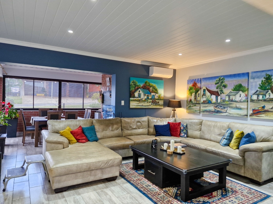 3 Bedroom Property for Sale in Tergniet Western Cape
